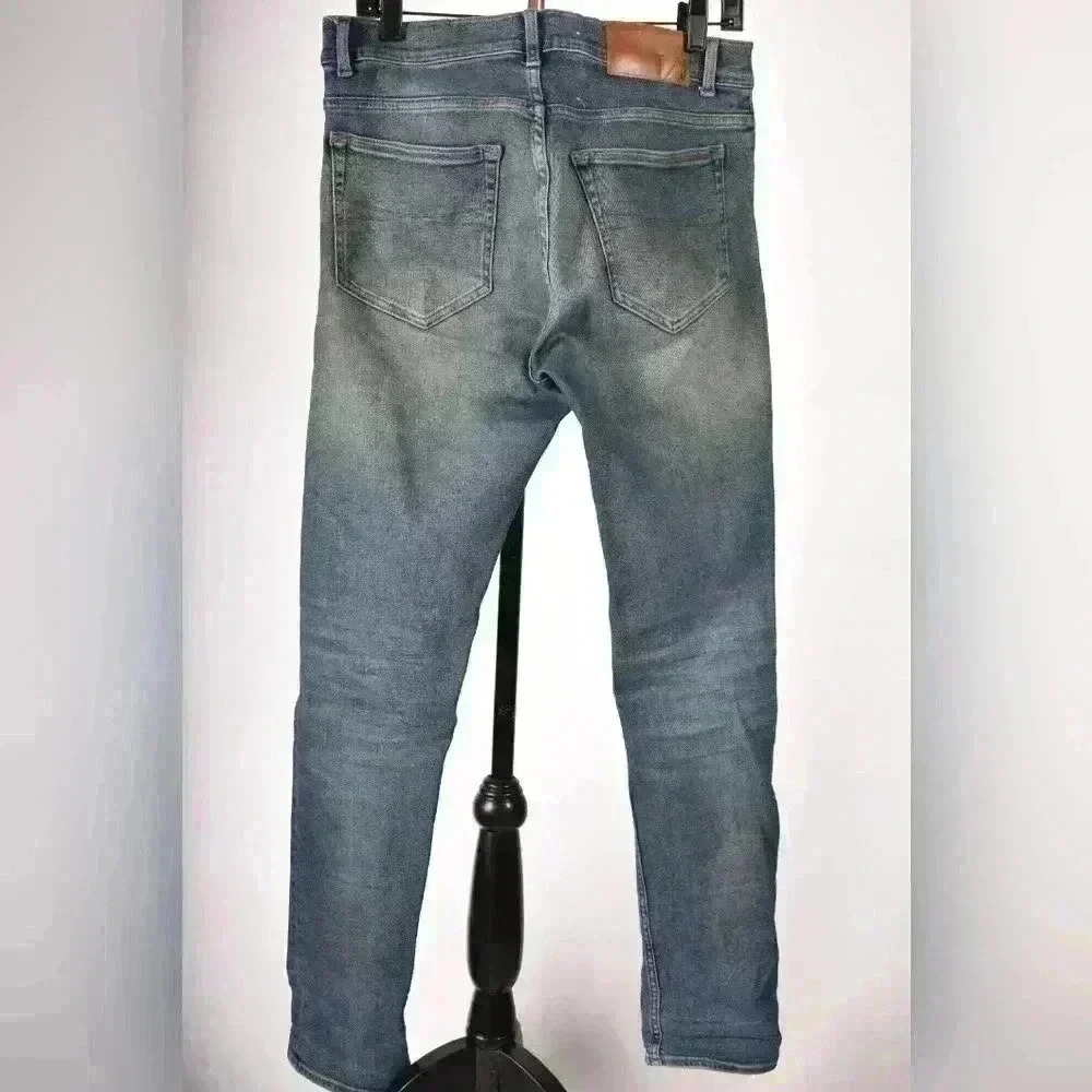 TIGER  OF SWEDEN Light Blue Cotton Stretch Evolve Skinny Jeans 30x32 Tunisia